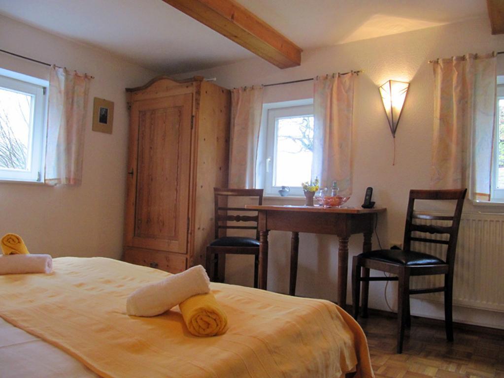 Landgasthaus Schwarzbachtal Lohsdorf Стая снимка
